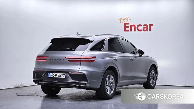 Genesis GV70 2024 Серебристо-серый из Кореи