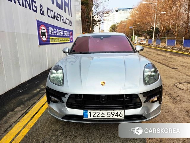 Porsche Macan 2021 Серебряный из Кореи