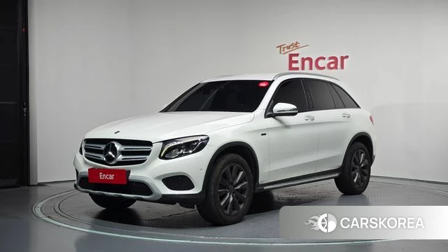 Mercedes-Benz GLC-Class X253 2019 Белый из Кореи