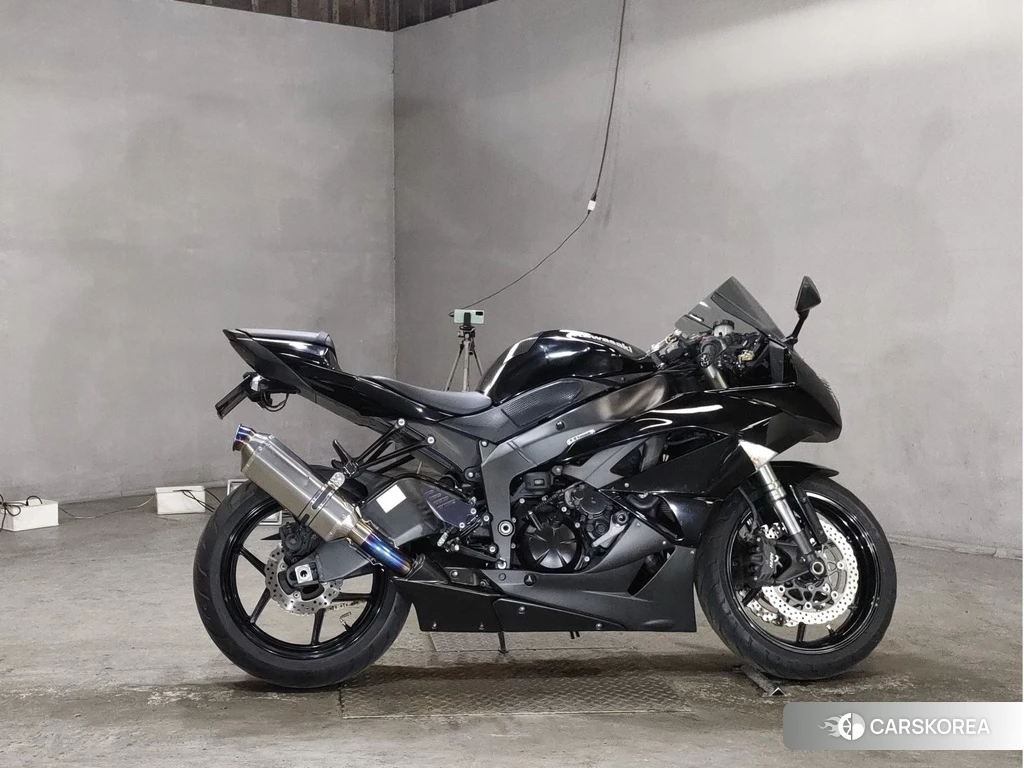 Проданный Kawasaki ZX-6R NINJA 2012 из Японии