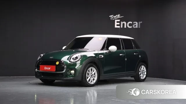 Mini Cooper 2019 Зеленый из Кореи