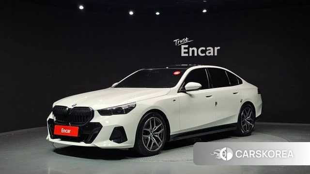 BMW 5 Series (G60) 2024 Белый из Кореи