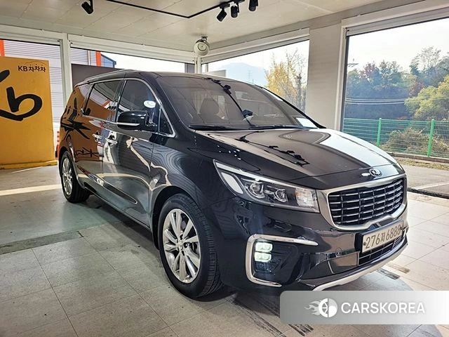 Kia The New Carnival 2019 Черный из Кореи