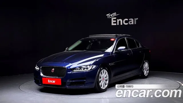 Jaguar XE 2018 Синий из Кореи