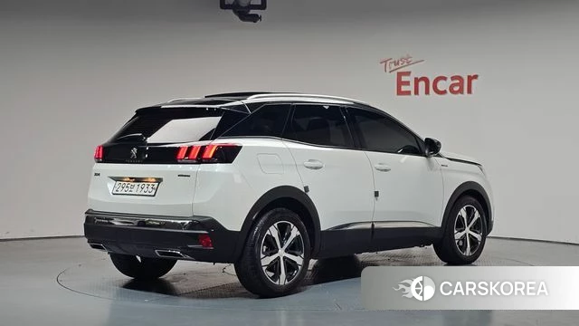Peugeot 3008 second generation 2020 Белый из Кореи