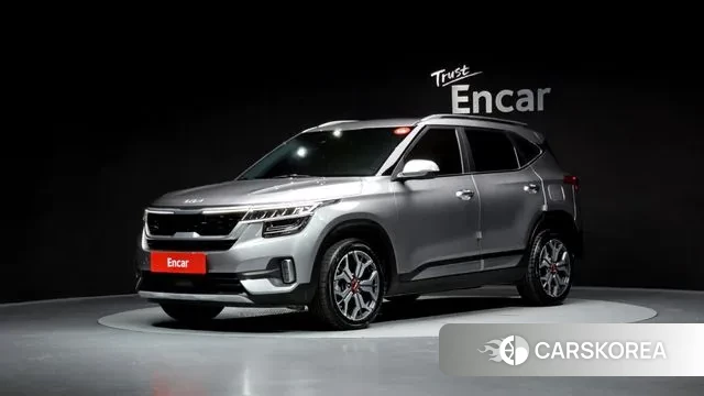 Kia Seltos 2022 Серый из Кореи