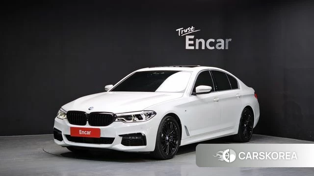 BMW 5 Series (G30) 2019 Белый из Кореи