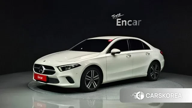 Mercedes-Benz A-Class W177 2021 Белый из Кореи
