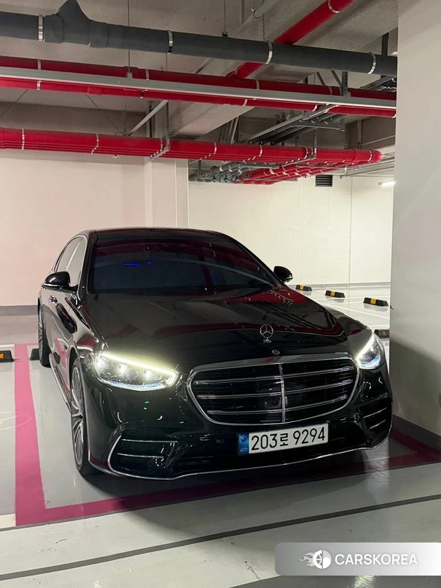 Mercedes-Benz S-Class W223 2023 Черный из Кореи