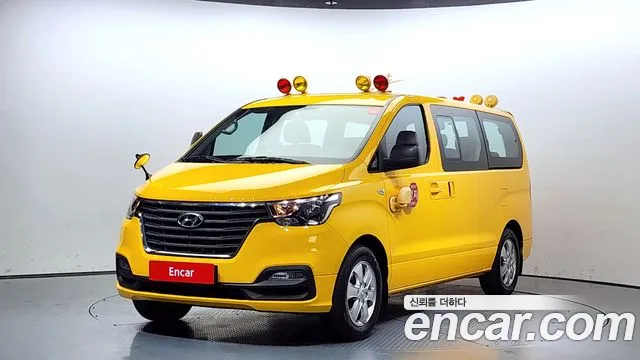 Hyundai The New Grand Starex 2019 Желтый из Кореи