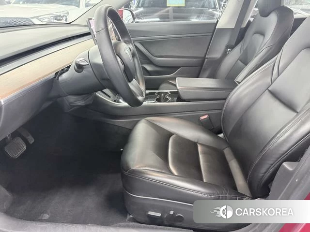 Tesla Model 3 2020 Красный из Китая