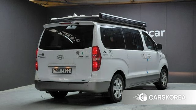Hyundai The New Grand Starex 2020 Белый двухцветный из Кореи