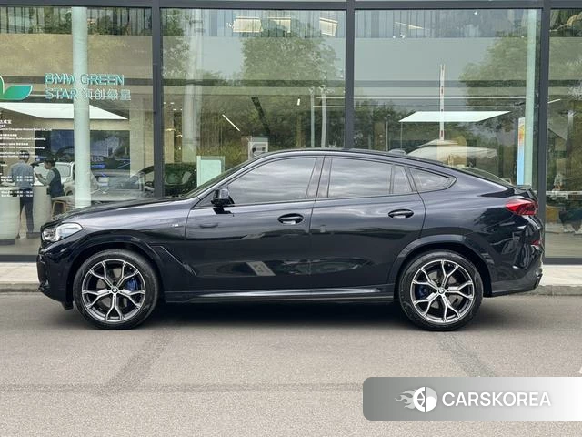 BMW X6 2022 Черный из Китая