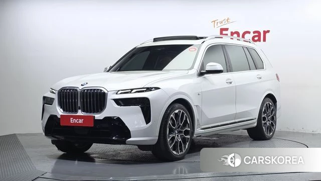 BMW X7 (G07) 2023 Белый из Кореи