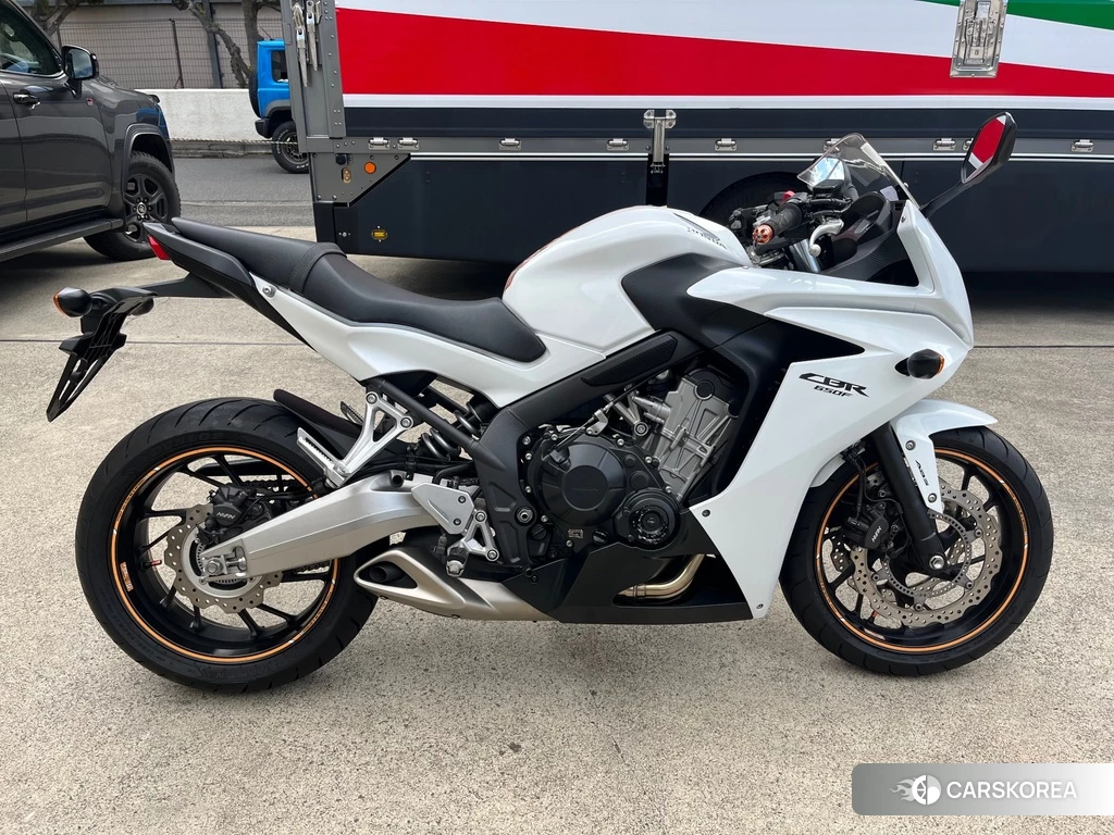 Проданный Honda CBR650F 2015 из Японии, фото 2