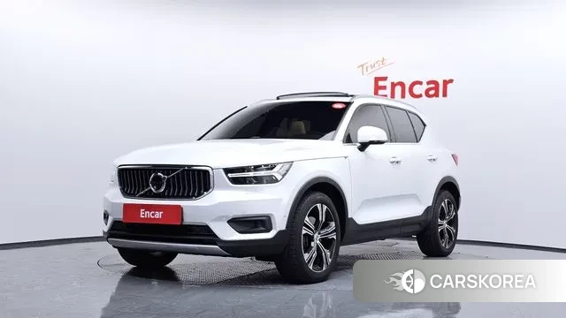 Volvo XC40 2019 Белый из Кореи