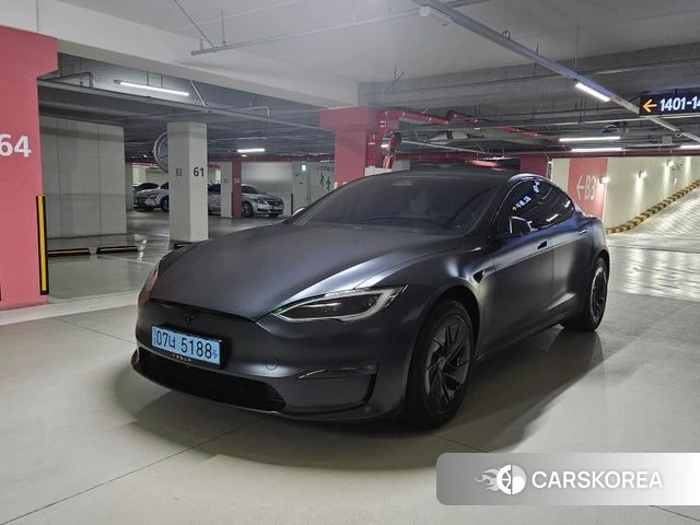 Tesla Model S 2026 Серый из Кореи