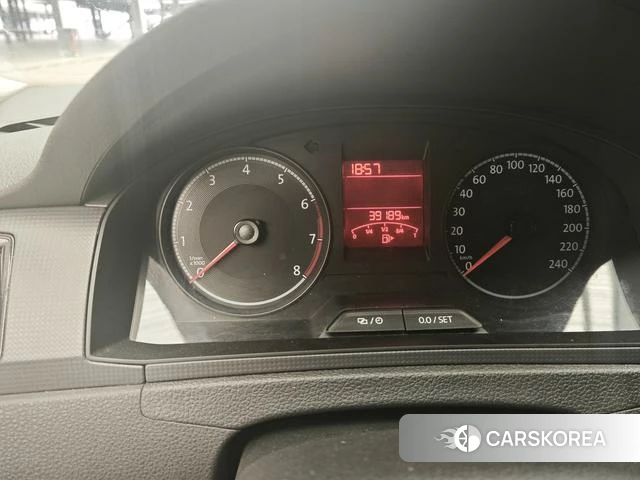 Volkswagen Santana 2023 Белый из Китая