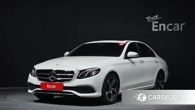 Mercedes-Benz E-Class W213 2020 Белый из Кореи