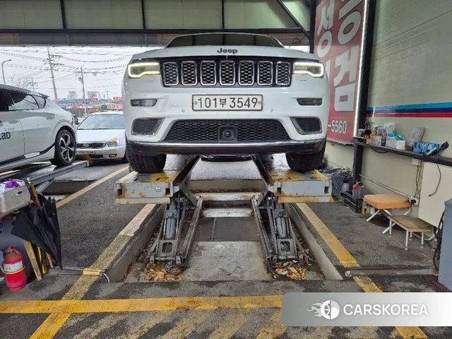 Jeep Grand Cherokee 2020 Белый из Кореи