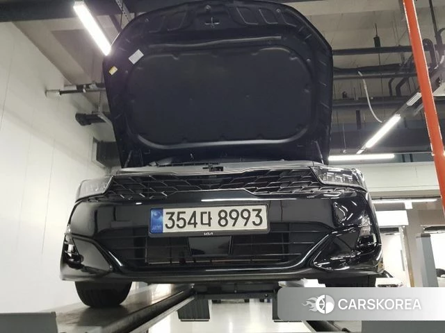 Kia K5 3rd generation 2022 Черный из Кореи
