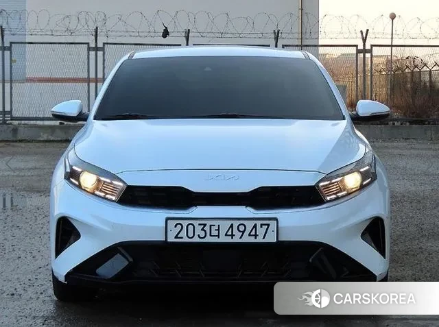Kia The New K3 2nd generation 2021 Белый из Кореи