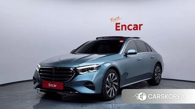 Mercedes-Benz E-Class W214 2024 Небесно-голубой из Кореи