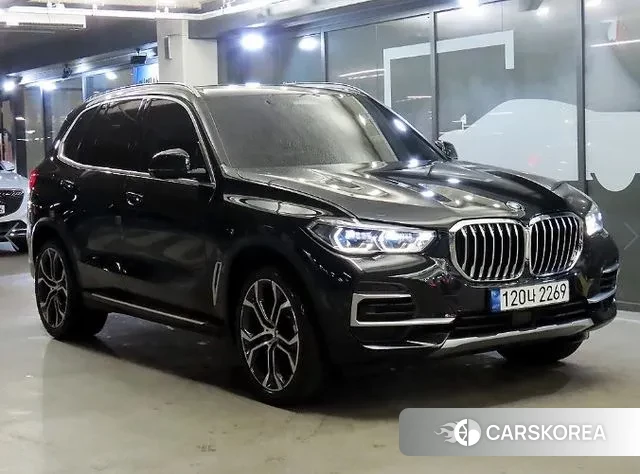 BMW X5 (G05) 2022 Черный из Кореи