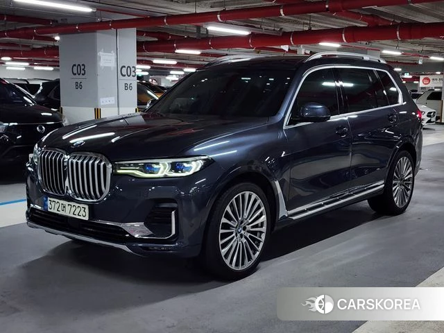 BMW X7 (G07) 2021 Серый из Кореи