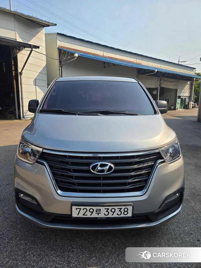 Hyundai The New Grand Starex 2019 Серебряный из Кореи