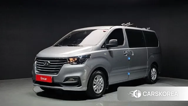 Hyundai The New Grand Starex 2018 Серый из Кореи