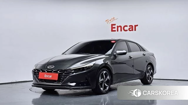 Hyundai Avante (CN7) 2021 Темно-зеленый из Кореи