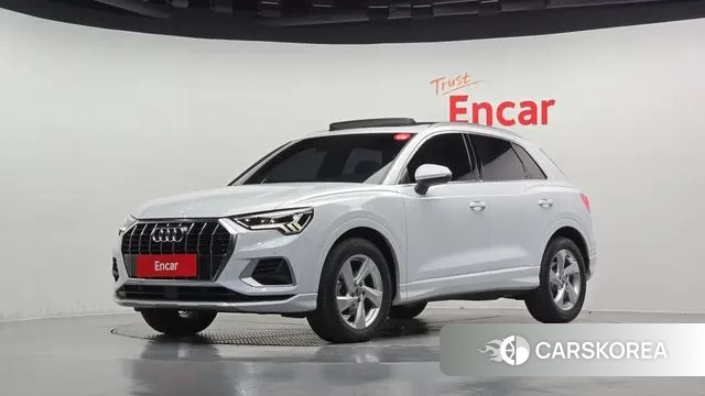 Audi Q3 (F3) 2020 Белый из Кореи