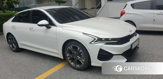 Kia K5 3rd generation 2022 Белый из Кореи