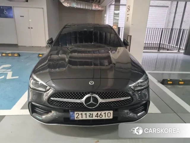 Mercedes-Benz C-Class W206 2022 Серый из Кореи