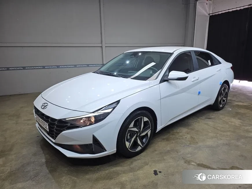 Hyundai Avante (CN7) 2021 Белый из Кореи