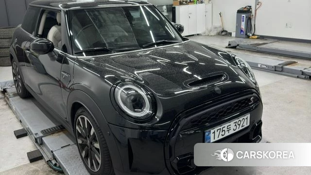 Mini Cooper S 2022 Черный из Кореи