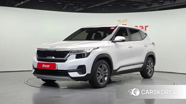 Kia Seltos 2021 Белый из Кореи