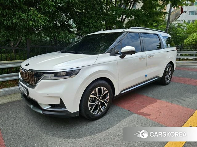 Kia Carnival 4th generation 2021 Жемчужный цвет из Кореи