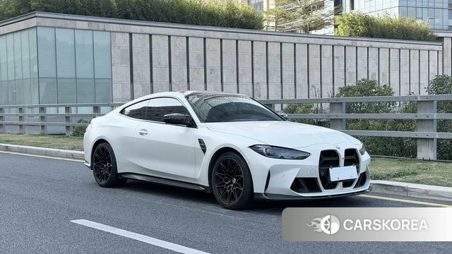BMW M4 2023 Белый из Китая