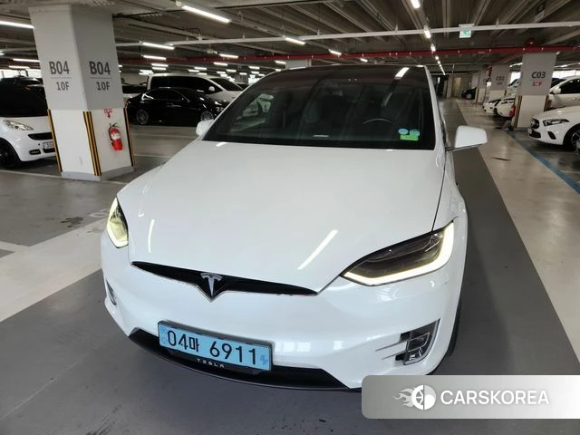 Tesla Model X 2018 Белый из Кореи