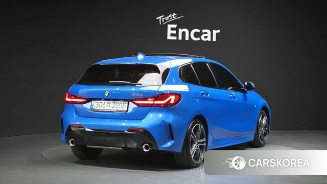 BMW 1 Series (F40) 2021 Синий из Кореи