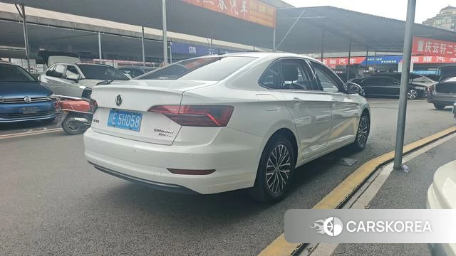 Volkswagen Sagitar 2021 Белый из Китая