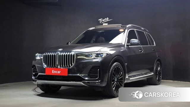 BMW X7 (G07) 2022 Серый из Кореи