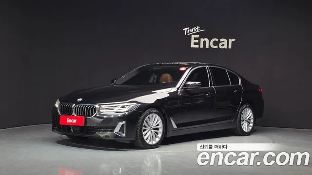 BMW 5 Series (G30) 2021 Черный из Кореи