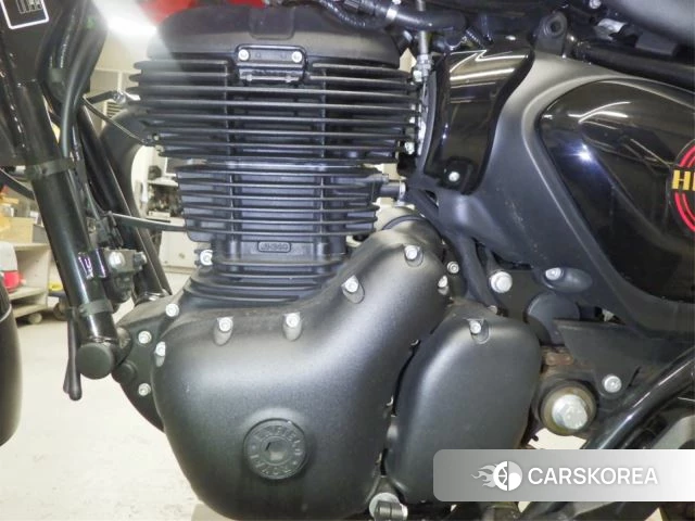 Engine photo