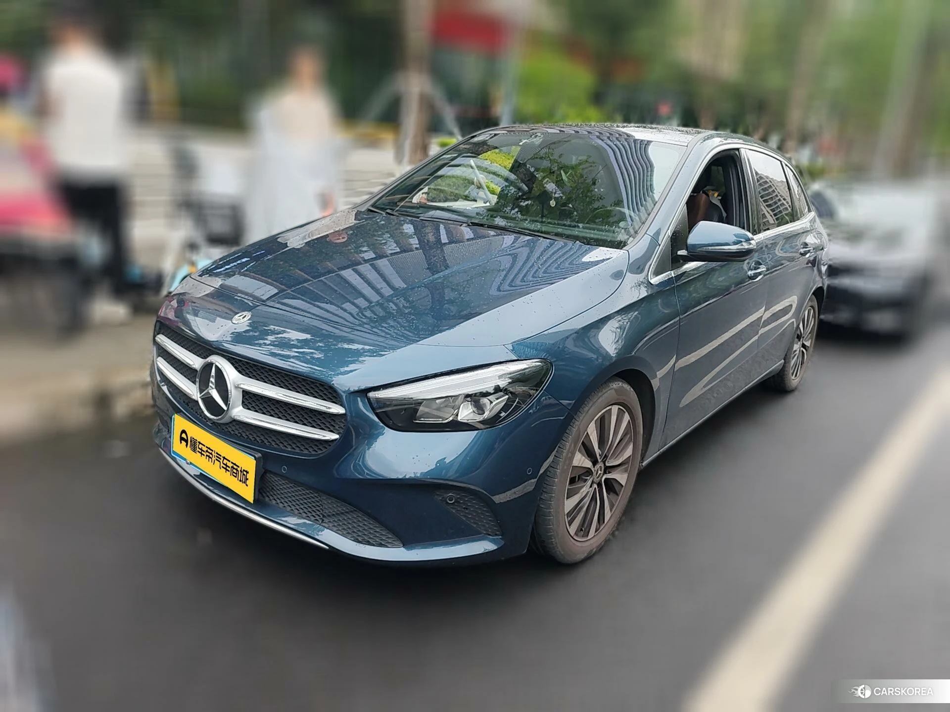 Mercedes-Benz Class B 2020 Синий из Китая