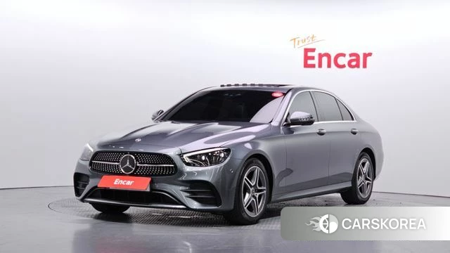 Mercedes-Benz E-Class W213 2022 Серый из Кореи