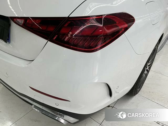 Mercedes-Benz Class C 2023 Белый из Китая