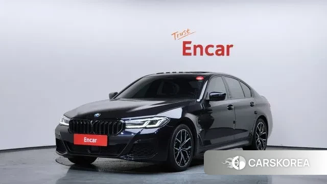 BMW 5 Series (G30) 2021 Черный из Кореи